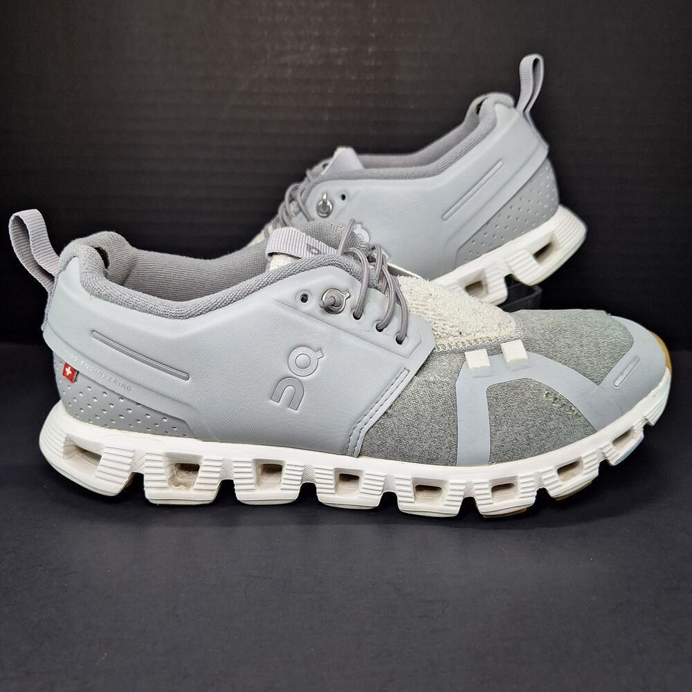 On Cloud 5 Terry Womens 8 Gray Glacier White 3WD30220070 Running Shoes Sneakers